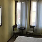 Πανσιόν Ca' Centopietre 3*