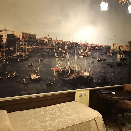 Ca' Centopietre بيت ضيافة 3*