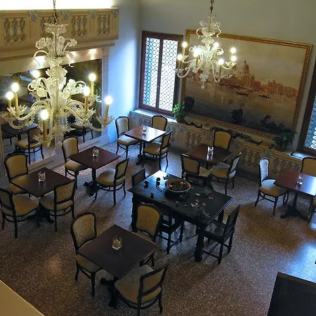 Ca' Centopietre 3* Benátky