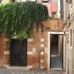 Pensionat Ca' Centopietre 3*