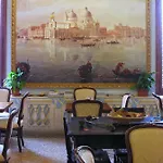 Ca' Centopietre Pensionat