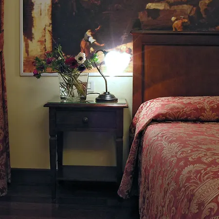 ゲストハウス Ca' Centopietre 3*