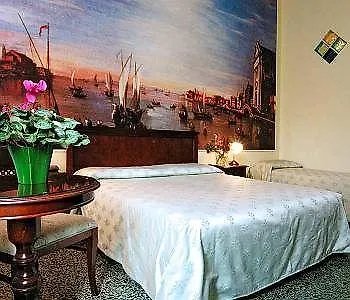 Ca' Centopietre Pensionat 3*