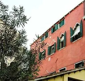 Ca' Centopietre Venedik