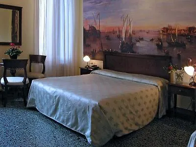 Ca' Centopietre Konukevi 3*