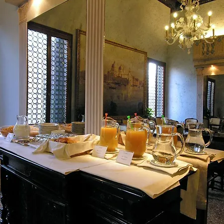 Ca' Centopietre